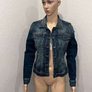 Silver Jeans jacket in excellent shape